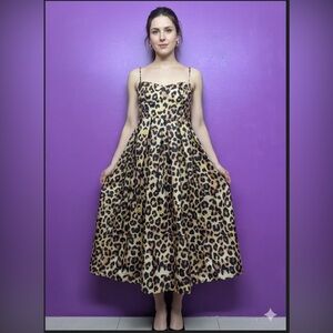 Elegant Leopard Print Midi Dress